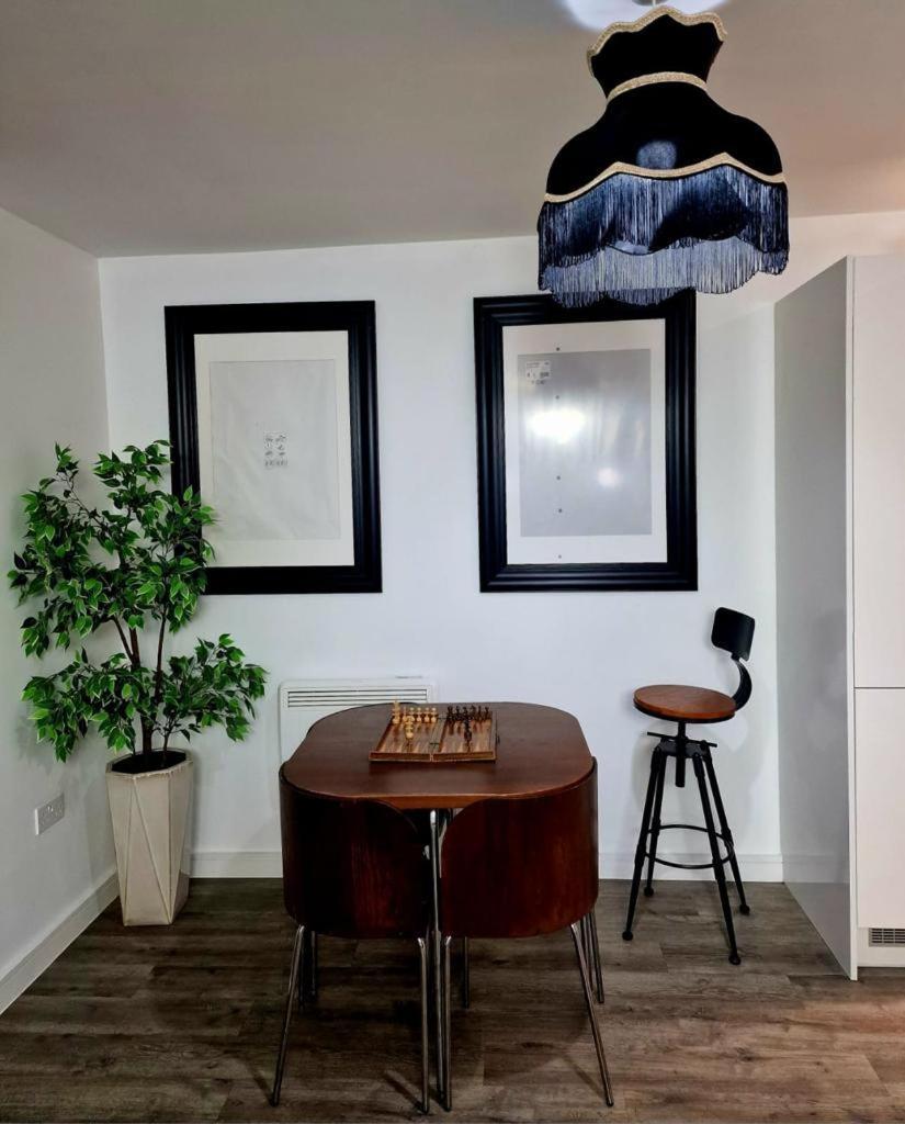 Digbeth Luxury Apartment Бирмингем Экстерьер фото