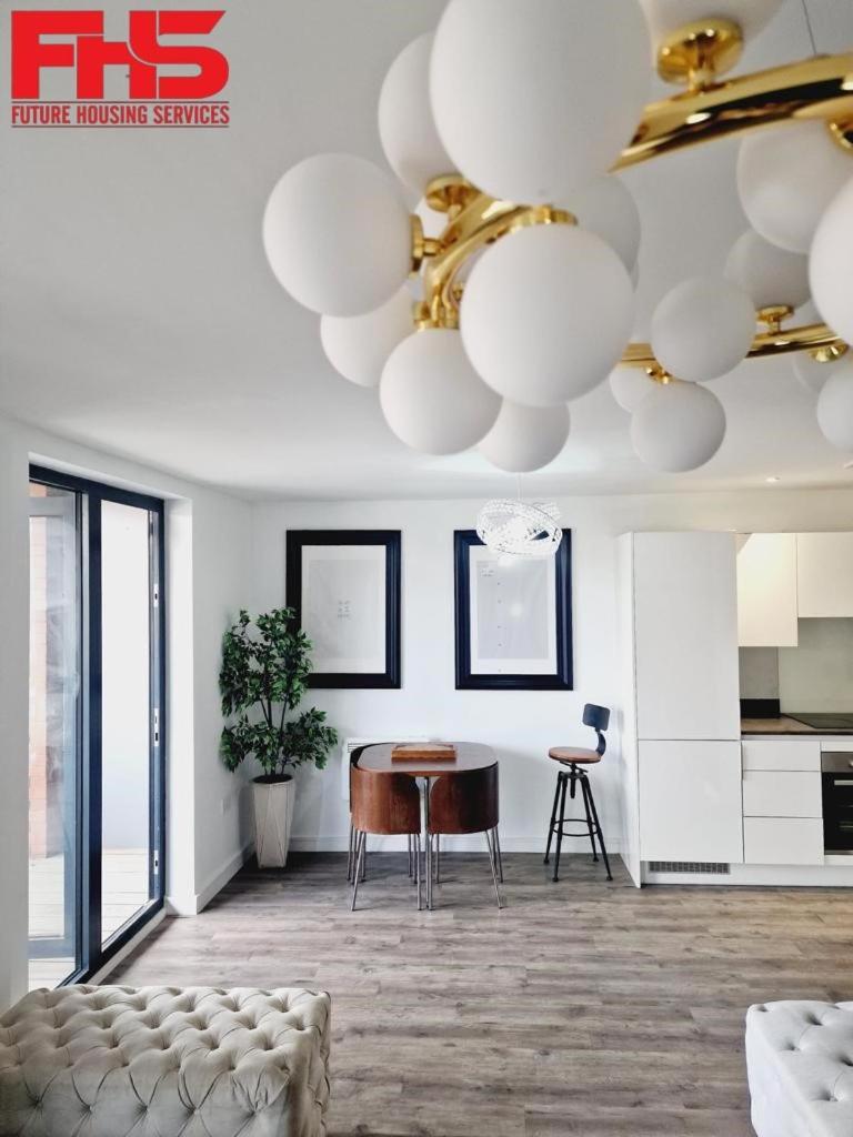 Digbeth Luxury Apartment Бирмингем Экстерьер фото